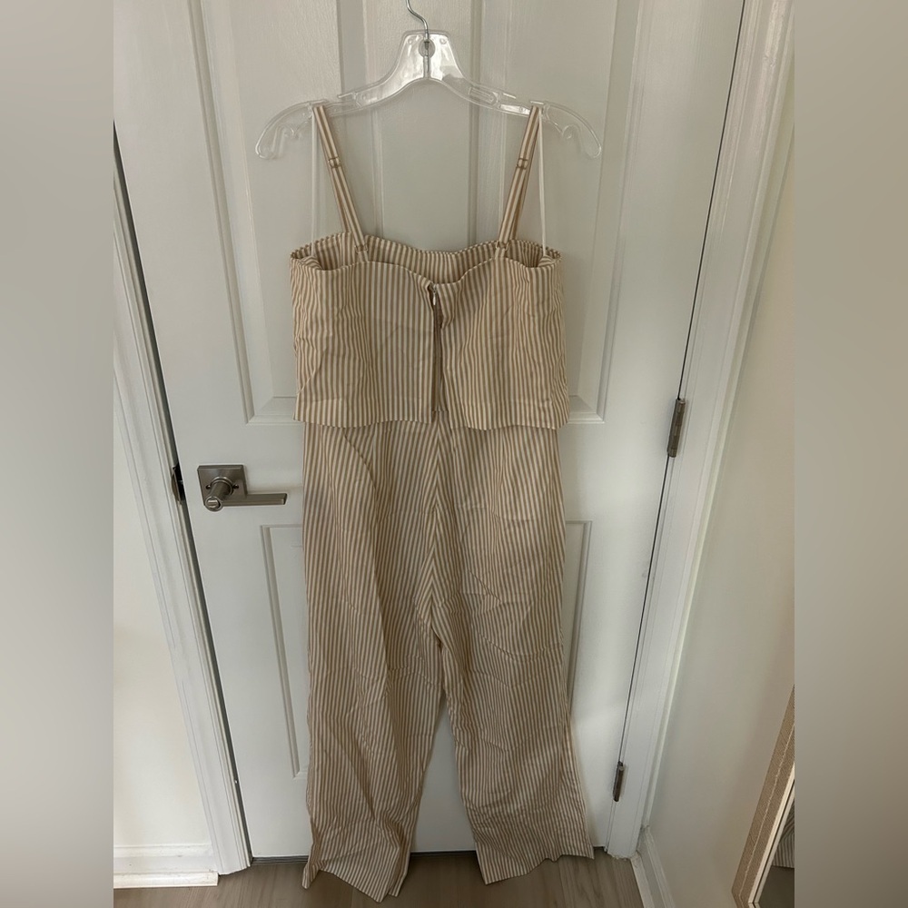 J. McLaughlin Women's Muriel Jumpsuit In Stripes - Picture 7 of 8